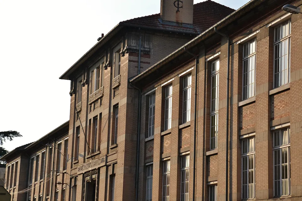 The facade of a French lycée (high school)