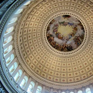 Cruz and Vance clash over 2028 while Republicans fight to hold Congress